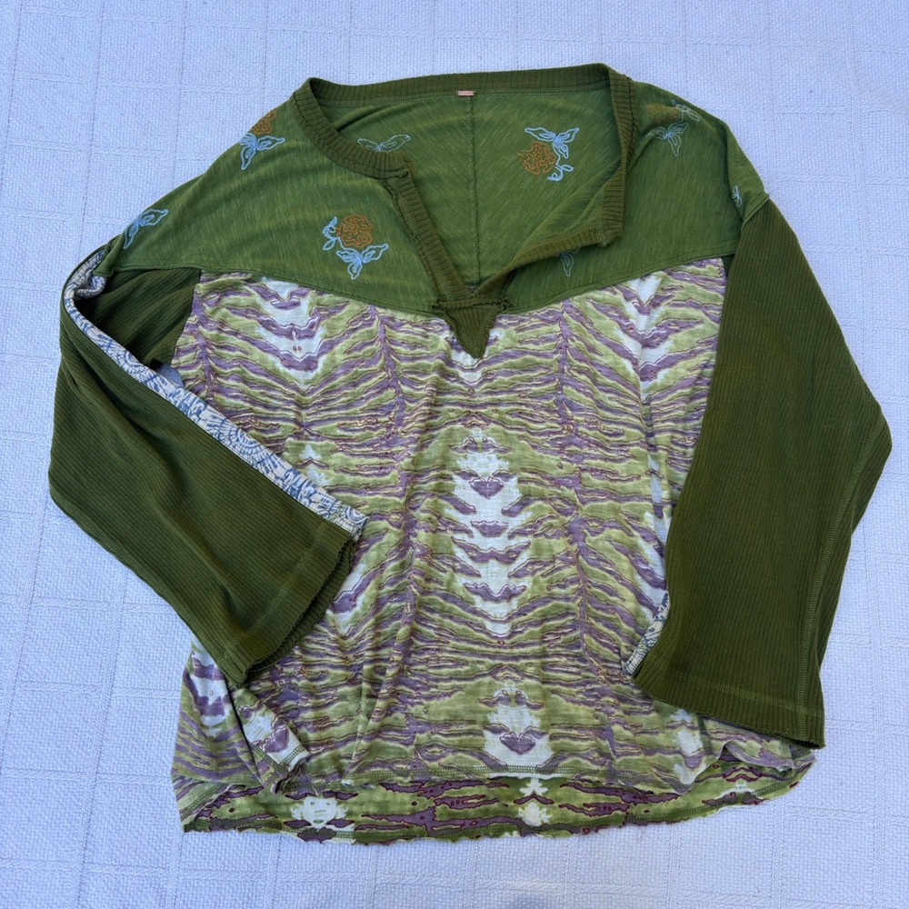 Women's XL FREE PEOPLE Olive Green Wherever Flare Long Sleeve Boho Tee